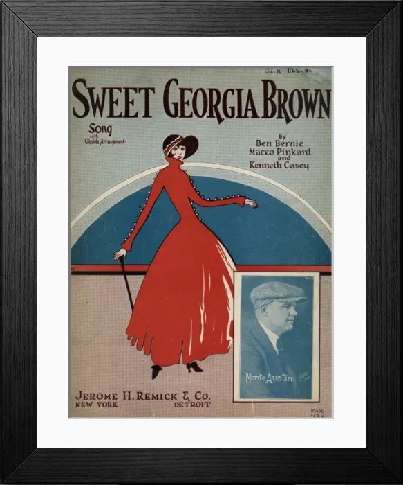 Framed Print : Female Type / Georgia B Framed Print : Female Type / Georgia B