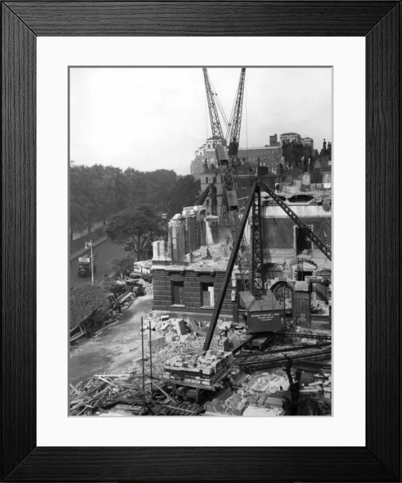 Framed Print : Dorchester House Framed Print : Dorchester House
