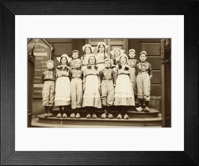 Framed Print : Huddersfield Children Framed Print : Huddersfield Children