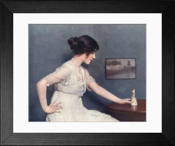 Framed Print : Elizabeth Bowes-Lyon Framed Print : Elizabeth Bowes-Lyon