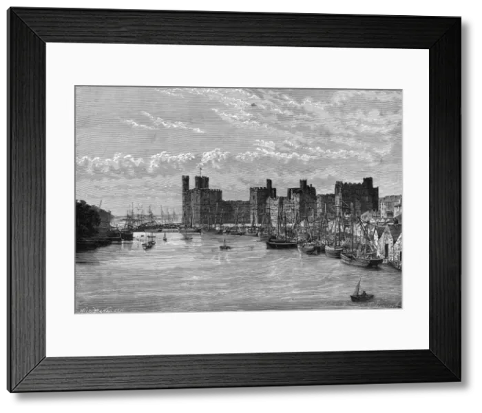 Framed Print : Caernarvon Castle / Wales Framed Print : Caernarvon Castle / Wales