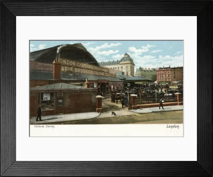 Framed Print : Victoria Stn Continental Framed Print : Victoria Stn Continental