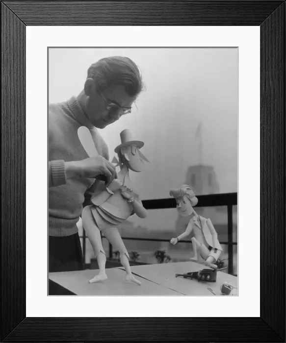 Framed Print : Angrave at Work Framed Print : Angrave at Work