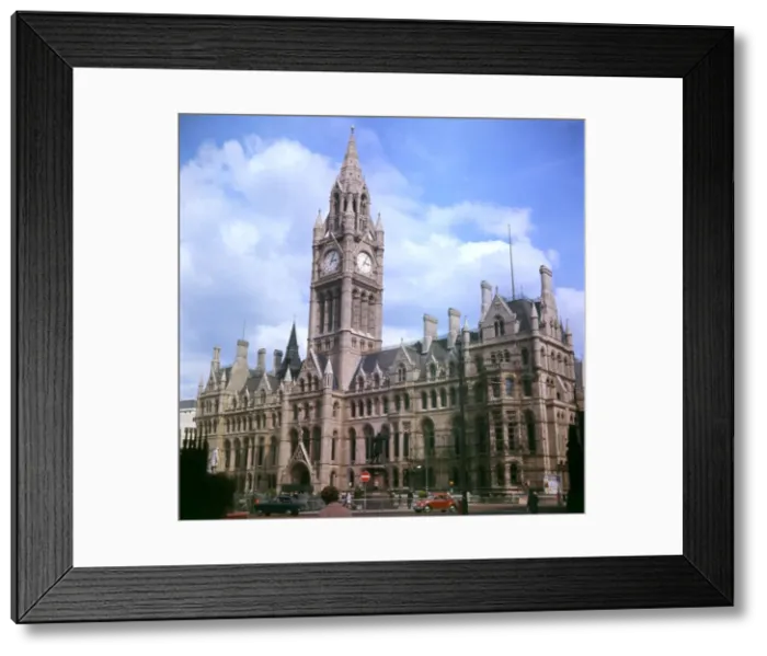 Framed Print : Manchester Town Hall Framed Print : Manchester Town Hall