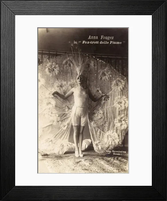 Framed Print : Exotic Italian dancer in fabulous costume Framed Print : Exotic Italian dancer in fabulous costume