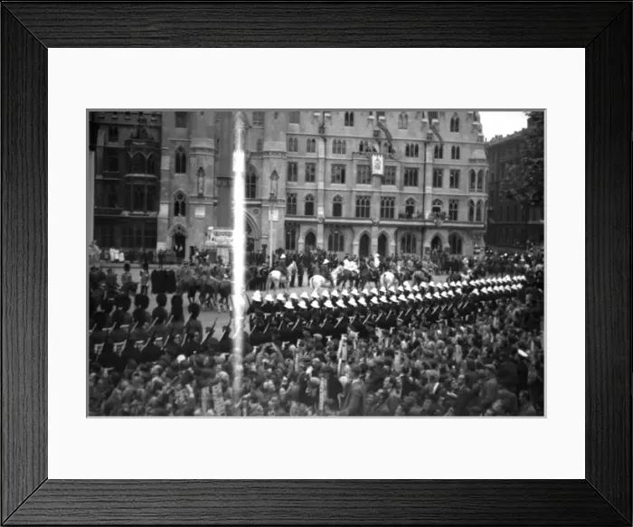 Framed Print : Coronation. Escorts dispersing Framed Print : Coronation. Escorts dispersing