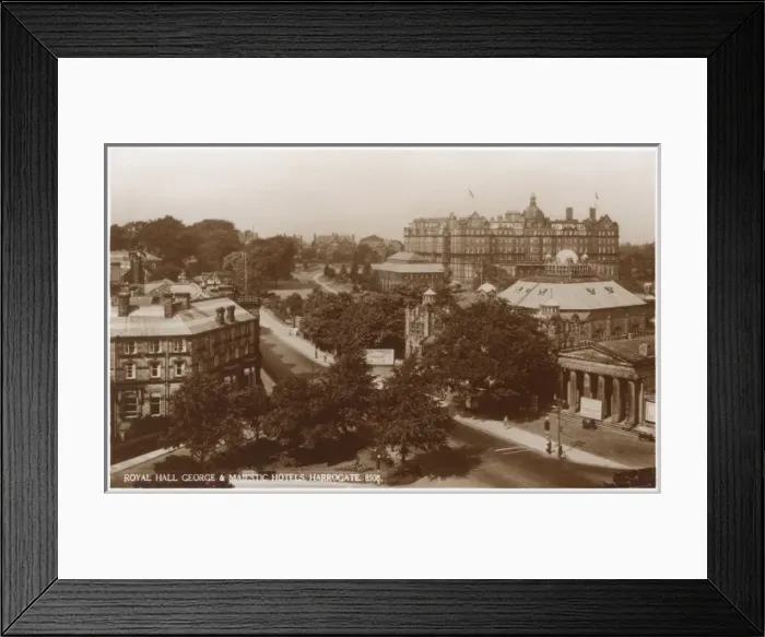 Framed Print : Harrogate, Yorkshire Framed Print : Harrogate, Yorkshire