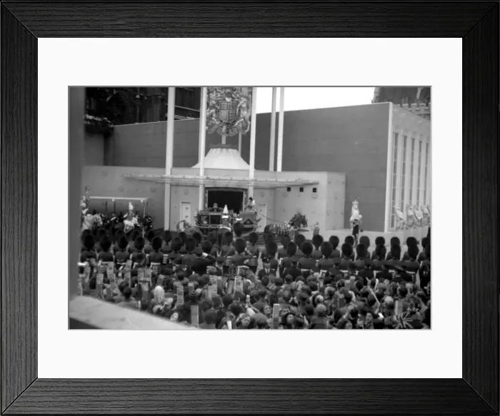 Framed Print : Coronation. Queen Mother enters the Abbey Framed Print : Coronation. Queen Mother enters the Abbey