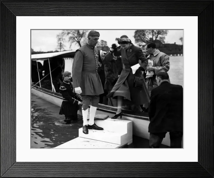Framed Print : Princess Elizabeth at the Head of the River race, Devon Framed Print : Princess Elizabeth at the Head of the River race, Devon