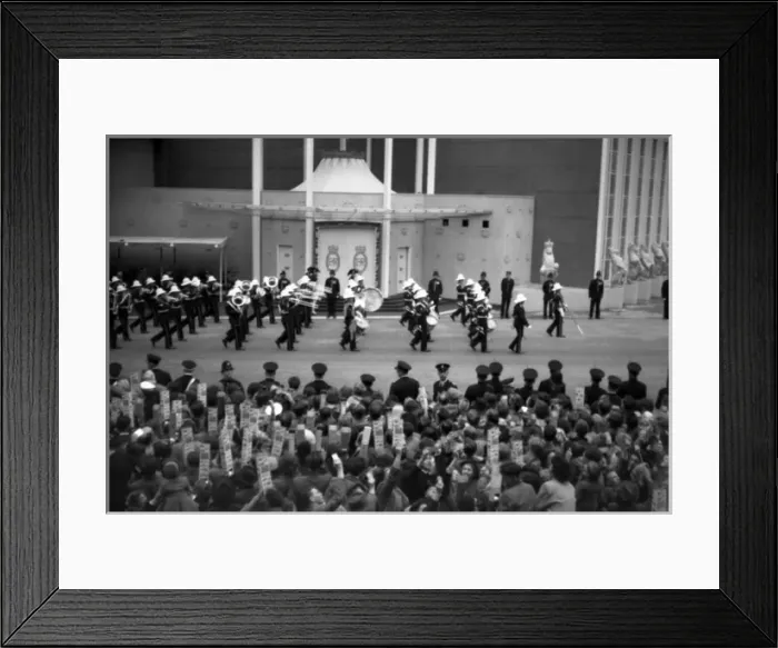 Framed Print : Coronation. Marines band march past Abbey Framed Print : Coronation. Marines band march past Abbey