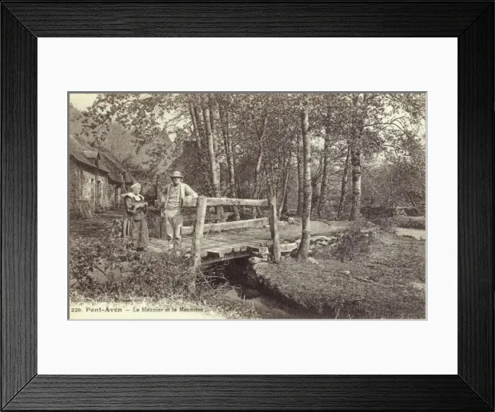 Framed Print : Pont-Aven, France - Miller and his wife Framed Print : Pont-Aven, France - Miller and his wife