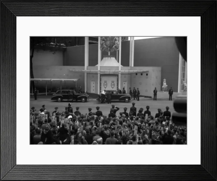 Framed Print : Coronation. The Earl Marshal arrives Framed Print : Coronation. The Earl Marshal arrives