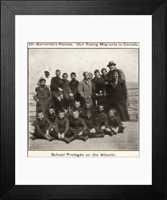 Framed Print : Dr Barnardos children migrating to Canada Framed Print : Dr Barnardos children migrating to Canada