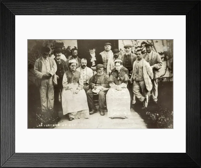 Framed Print : Inmates of the Bosmere & Claydon Workhouse, Norfolk Framed Print : Inmates of the Bosmere & Claydon Workhouse, Norfolk