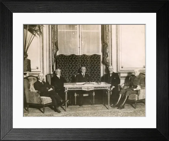 Framed Print : President Wilson and others in Paris, France Framed Print : President Wilson and others in Paris, France