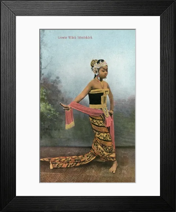 Framed Print : Java - Indonesia - Traditional Dance Moves Framed Print : Java - Indonesia - Traditional Dance Moves
