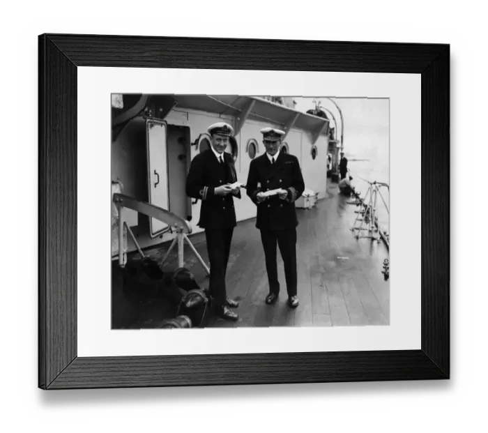 Framed Print : Commodore Tyrwhitt and Flag Lieutenant Floyer, WW1 Framed Print : Commodore Tyrwhitt and Flag Lieutenant Floyer, WW1