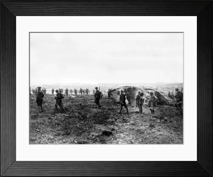 Framed Print : British soldiers and tanks in open country, WW1 Framed Print : British soldiers and tanks in open country, WW1