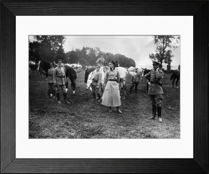 Framed Print : Crown Prince Wilhelm of Prussia with Major von Muller Framed Print : Crown Prince Wilhelm of Prussia with Major von Muller