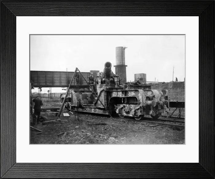 Framed Print : Large British gun being assembled, France, WW1 Framed Print : Large British gun being assembled, France, WW1
