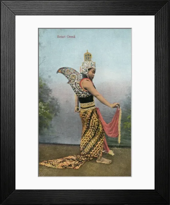 Framed Print : Java - Indonesia - Traditional Dance Moves Framed Print : Java - Indonesia - Traditional Dance Moves