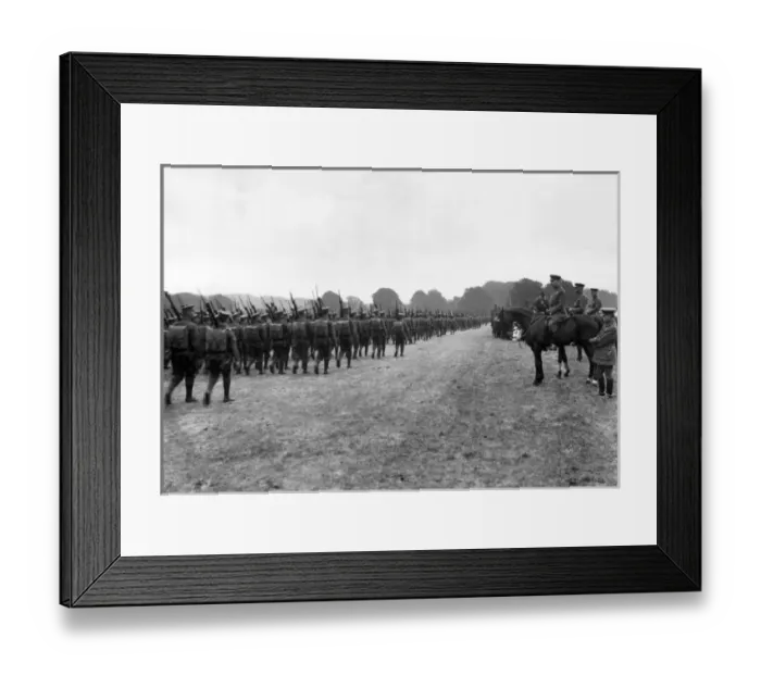 Framed Print : Lord Kitchener reviewing new army recruits, Basingstoke Framed Print : Lord Kitchener reviewing new army recruits, Basingstoke