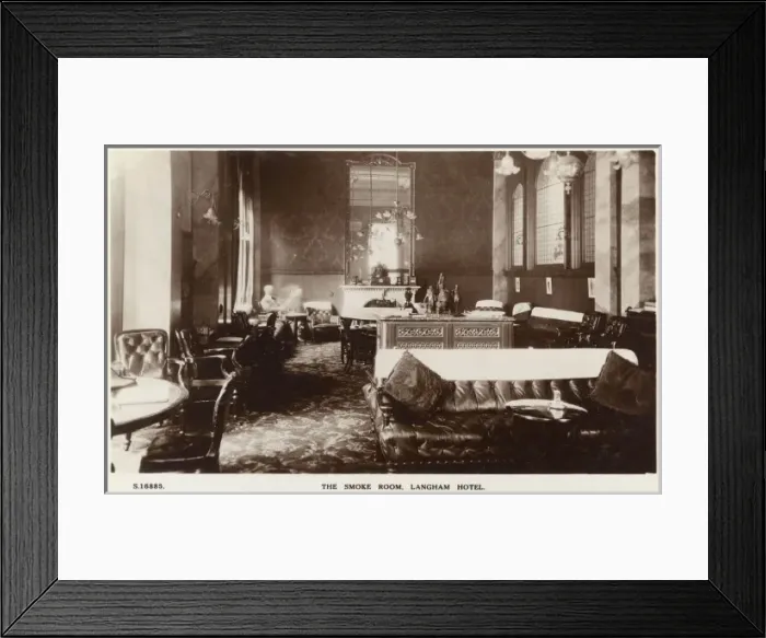 Framed Print : The Smoke Room, Langham Hotel, London W1 Framed Print : The Smoke Room, Langham Hotel, London W1