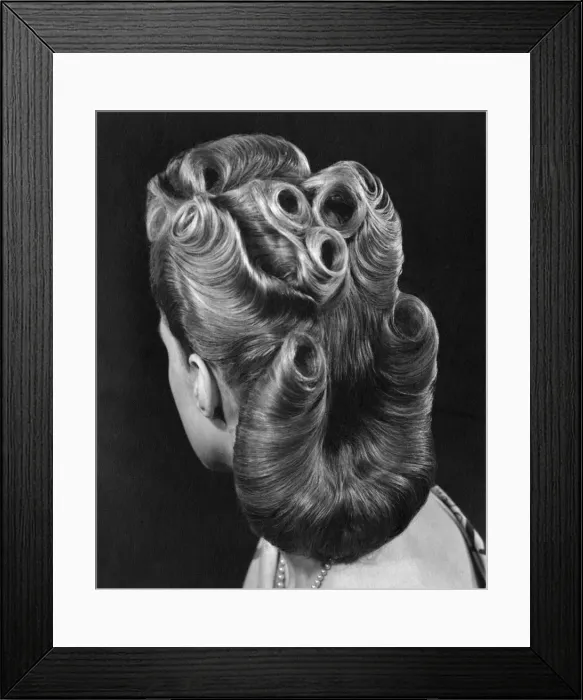 Framed Print : 1940s hairstyle Framed Print : 1940s hairstyle