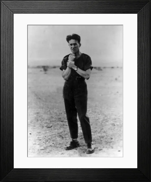 Framed Print : T E Lawrence (Lawrence of Arabia) Framed Print : T E Lawrence (Lawrence of Arabia)
