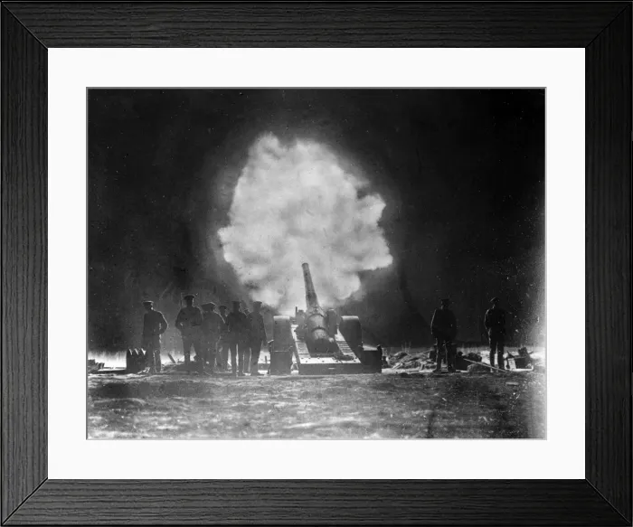 Framed Print : Naval gun firing behind Canadian lines, Vimy Ridge, WW1 Framed Print : Naval gun firing behind Canadian lines, Vimy Ridge, WW1