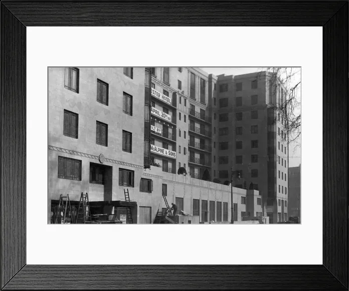 Framed Print : Dorchester Hotel, Park Lane, London W1 Framed Print : Dorchester Hotel, Park Lane, London W1