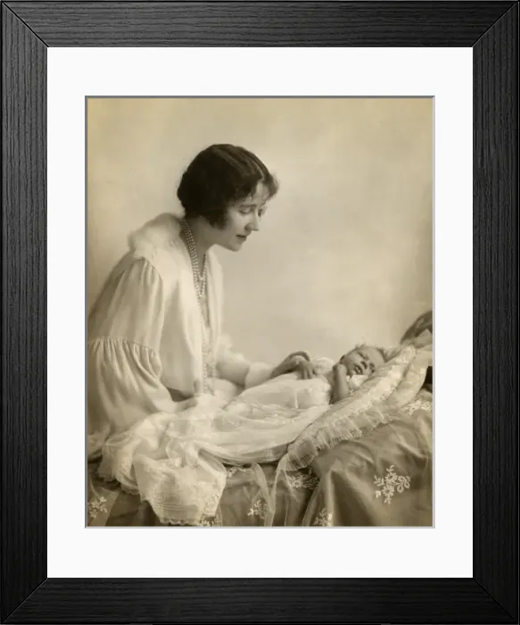 Framed Print : The Duchess of York and baby Princess Elizabeth Framed Print : The Duchess of York and baby Princess Elizabeth