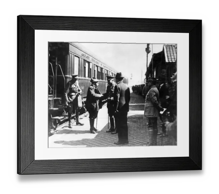 Framed Print : Sir Douglas Haig and Georges Clemenceau, France Framed Print : Sir Douglas Haig and Georges Clemenceau, France