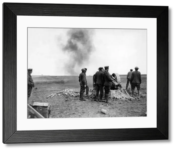 Framed Print : British artillery action on the Western Front, WW1 Framed Print : British artillery action on the Western Front, WW1