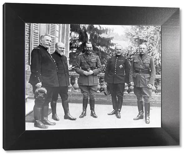 George V with military leaders during First World War
