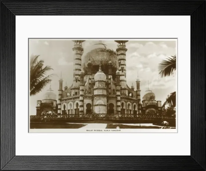 Framed Print : Kuala Kangsar, Perak, Malaysia - Ubudiah Mosque Framed Print : Kuala Kangsar, Perak, Malaysia - Ubudiah Mosque