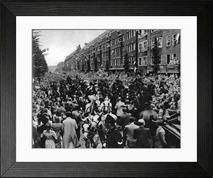 Framed Print : Fanny Blankers-Koens reception in Amsterdam Framed Print : Fanny Blankers-Koens reception in Amsterdam