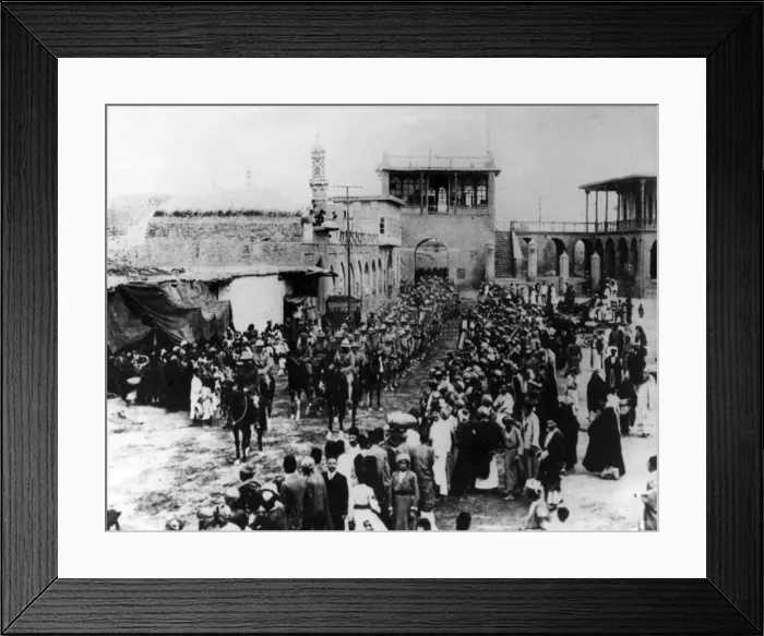 Framed Print : Sir Frederick Stanley Maude, entry into Baghdad, WW1 Framed Print : Sir Frederick Stanley Maude, entry into Baghdad, WW1