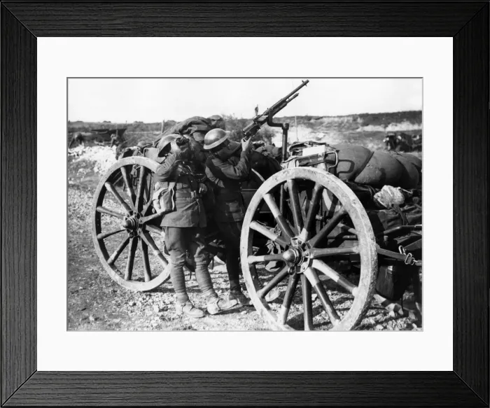 Framed Print : British soldiers firing at a German plane, WW1 Framed Print : British soldiers firing at a German plane, WW1