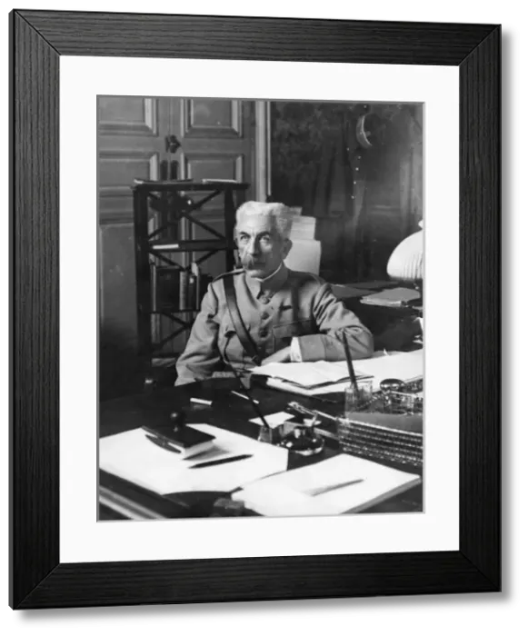 Framed Print : General Hubert Lyautey, French army officer, WW1 Framed Print : General Hubert Lyautey, French army officer, WW1
