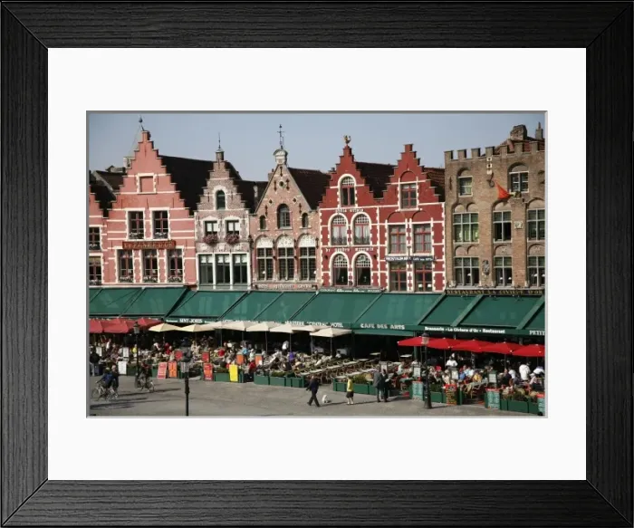 Framed Print : Houses in the Market Sqare in Bruges Framed Print : Houses in the Market Sqare in Bruges