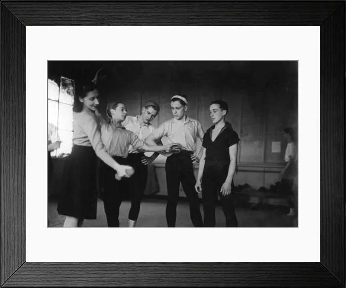 Framed Print : Ballet dancers training Framed Print : Ballet dancers training