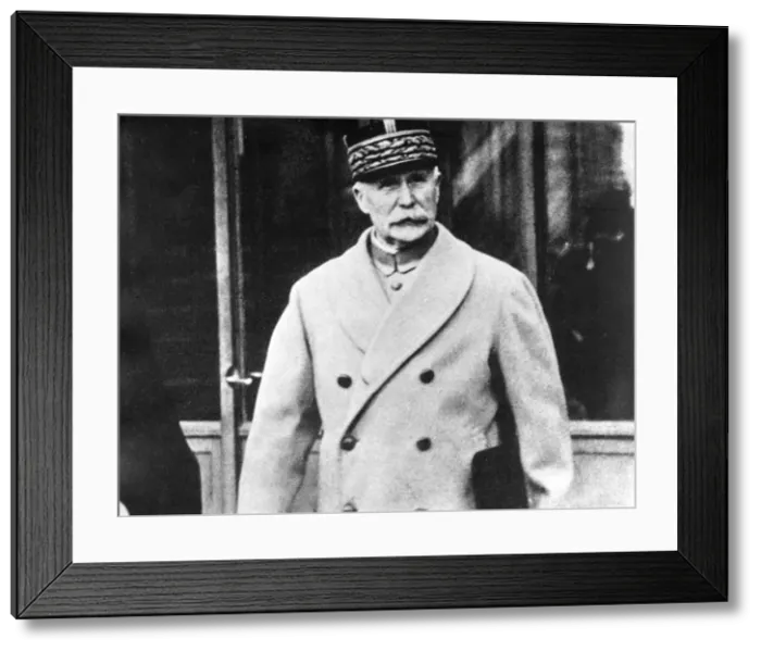 Framed Print : General Petain, French army officer Framed Print : General Petain, French army officer