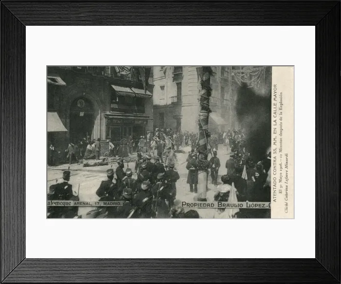 Framed Print : Attempt to assassinate King Alfonso XIII of Spain Framed Print : Attempt to assassinate King Alfonso XIII of Spain