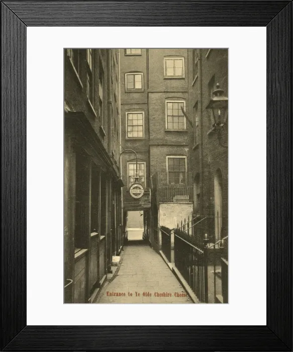 Framed Print : Ye Olde Cheshire Cheese Pub, London Framed Print : Ye Olde Cheshire Cheese Pub, London