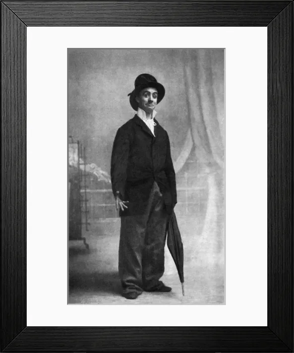 Framed Print : Dan Leno, born George Wild Galvin (1860 - 1904) Framed Print : Dan Leno, born George Wild Galvin (1860 - 1904)
