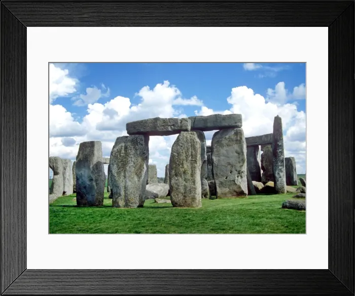 Framed Print : Stonehenge, Wiltshire, England Framed Print : Stonehenge, Wiltshire, England
