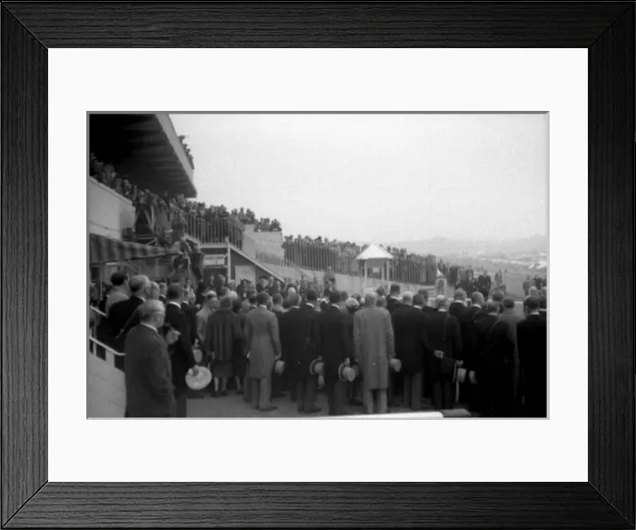 Framed Print : Epsom Derby - 1954 Framed Print : Epsom Derby - 1954