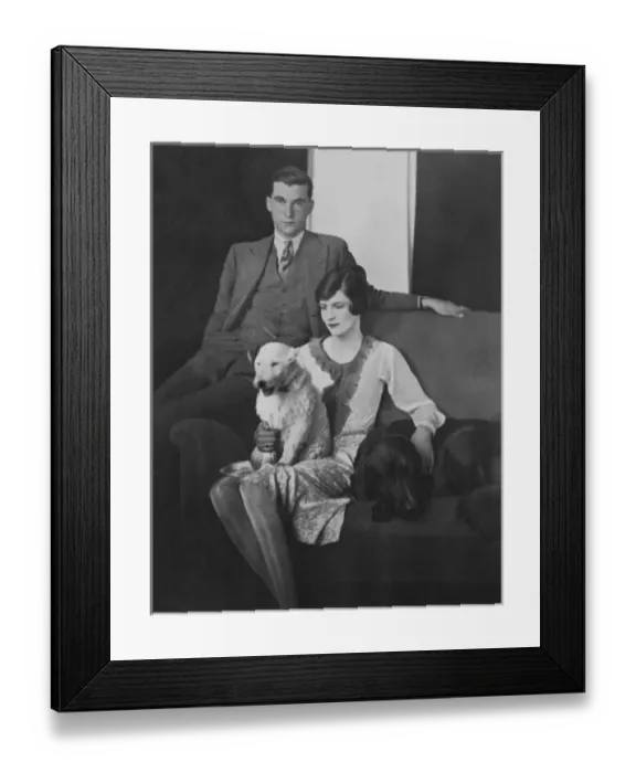 Framed Print : ILN front cover: Queen Elizabeth II Framed Print : ILN front cover: Queen Elizabeth II