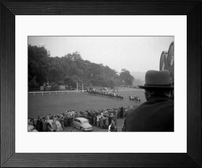 Framed Print : Epsom Derby - 1954